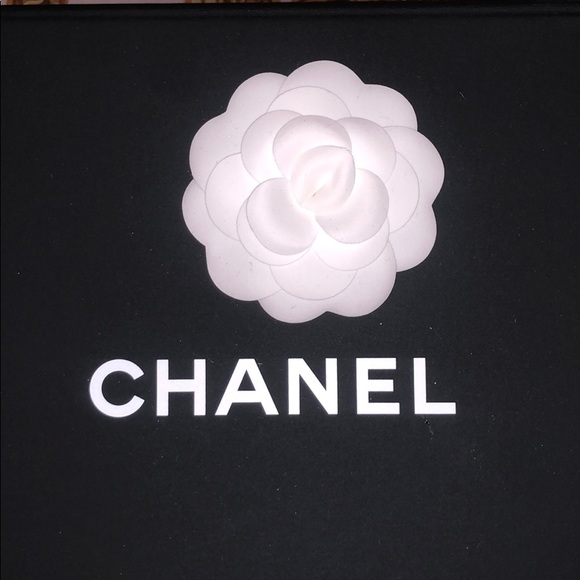 chaneljunkie11